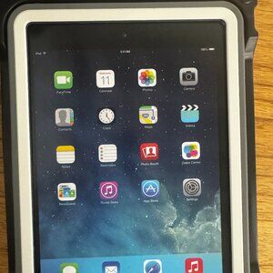 IPAD AIR WATERPROOF COVER AND PROTECTOR